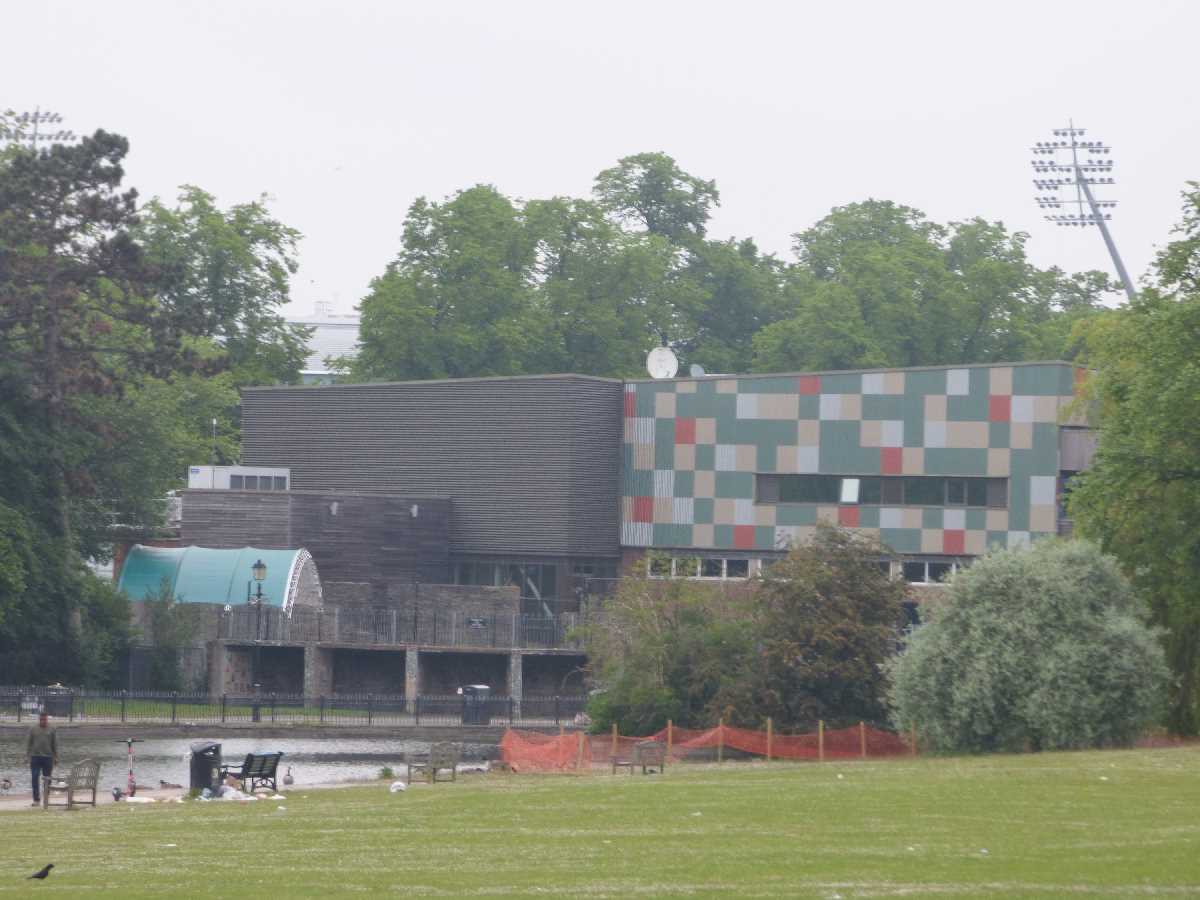 Boating Lake with water at Cannon Hill Park (June 2021)